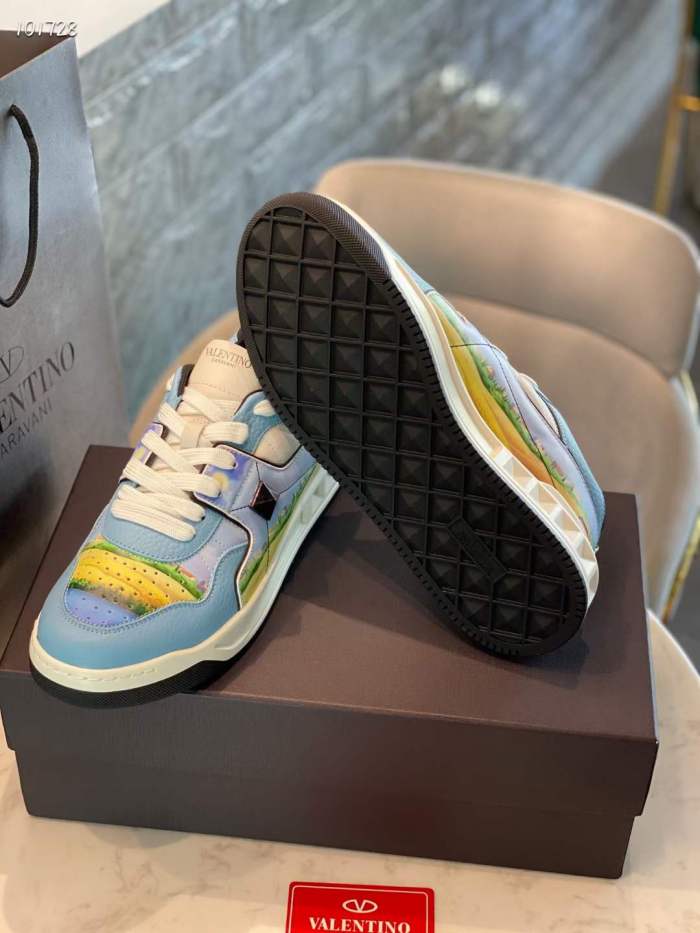  Arrenfashion Women Men V*alentino Sneakers ( Arrenfashion)