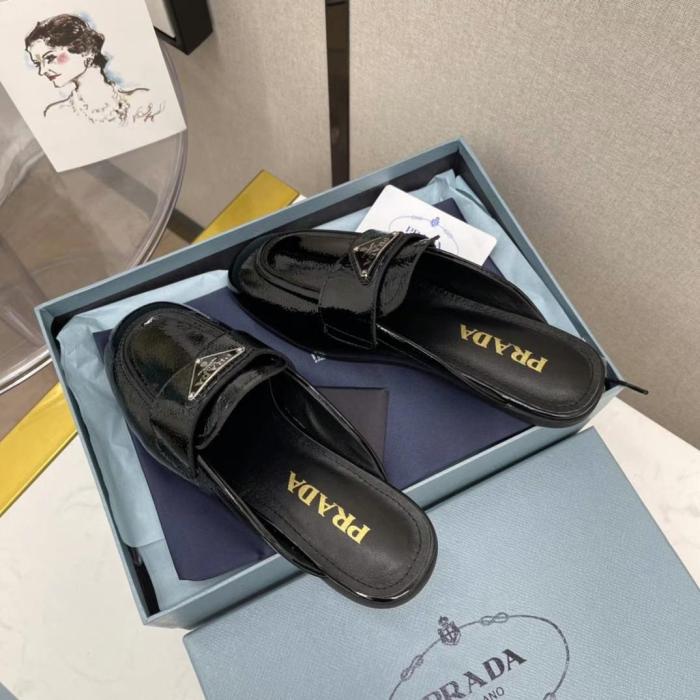  Arrenfashion Women P*rada Top Slippers