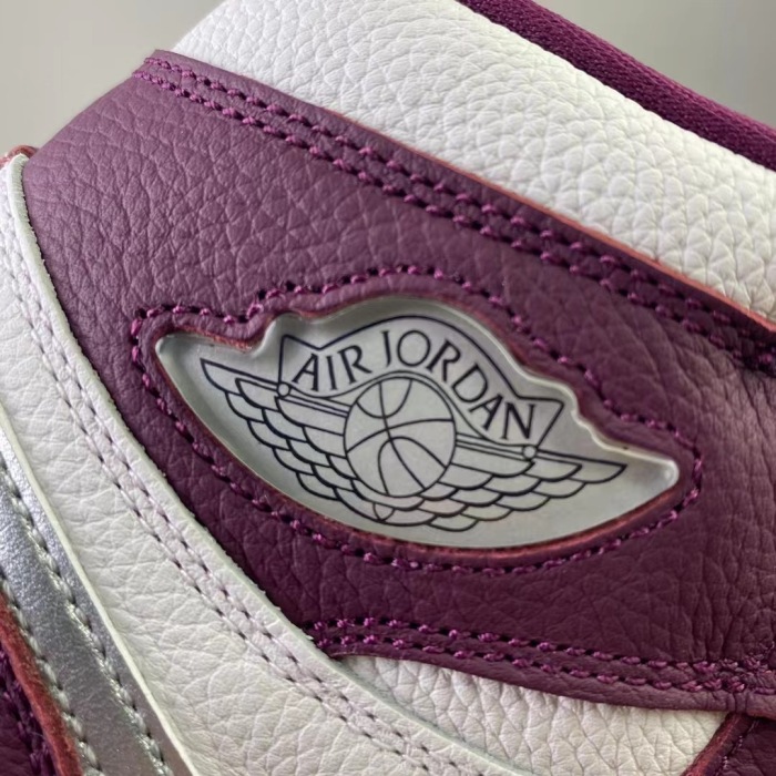 Arrenfashion Air Jordan 1 High OG“ Bordeaux” 555088-611