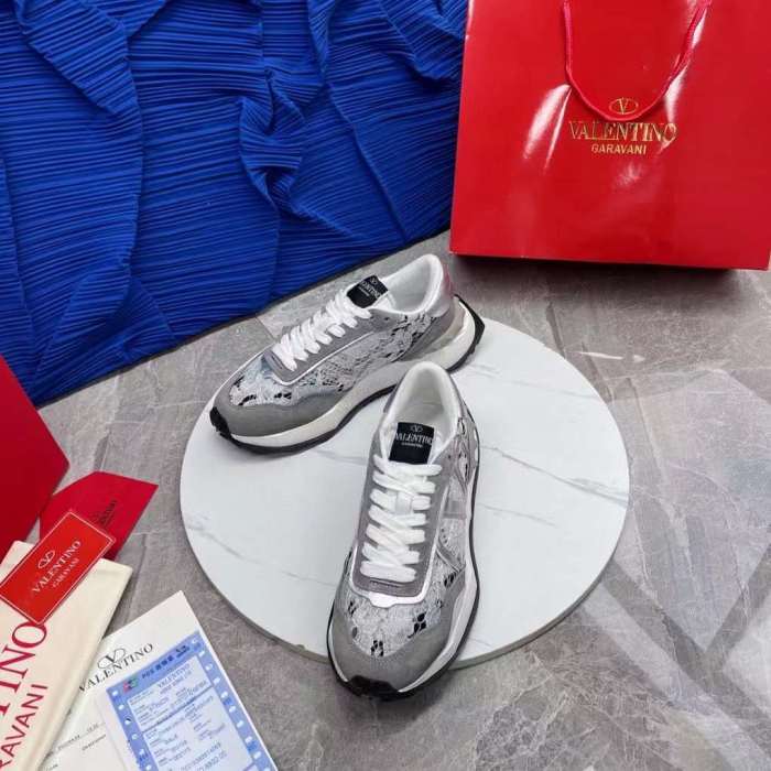 Women Men V*alentino Sneakers ( Arrenfashion)