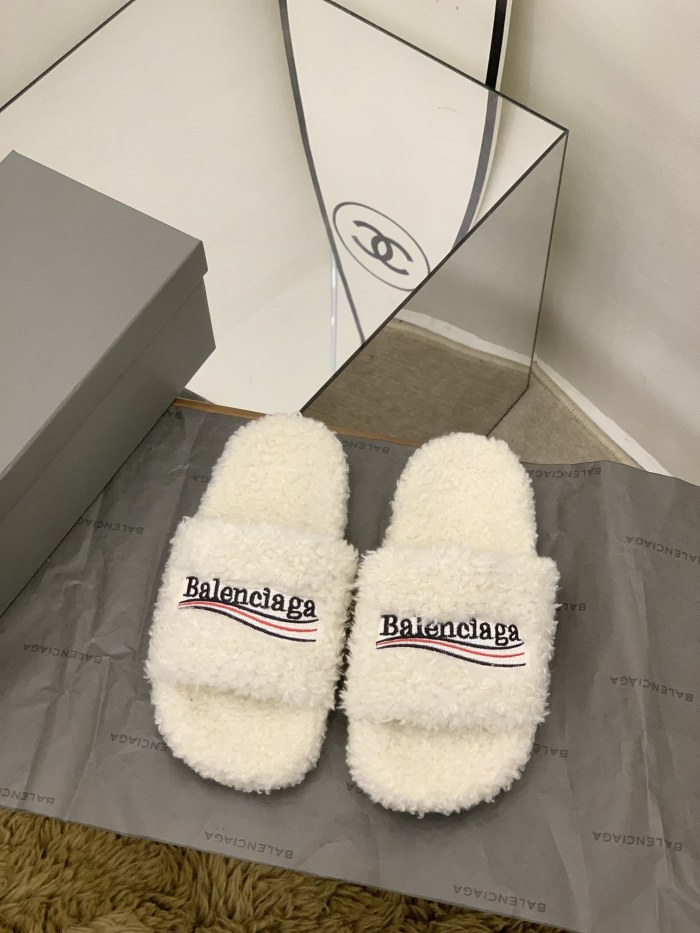  Arrenfashion Women D*or Sandals