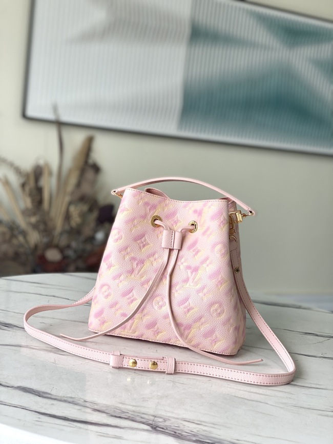  Arrenfashion Lady L*ouis V*uitton M46173 NEONOE BB bag Top Quality 20*20*13CM