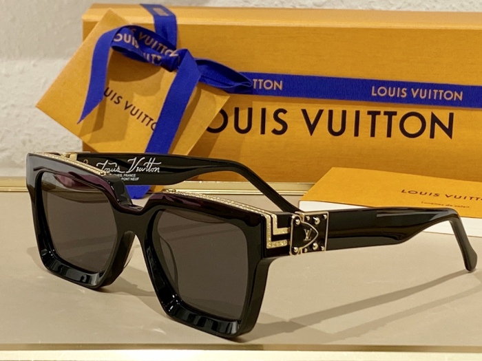  Arrenfashion L*ouis V*uitton Glasses Top
