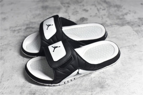 Nike Air Jordan 12 Slippers (Arrenfashion)