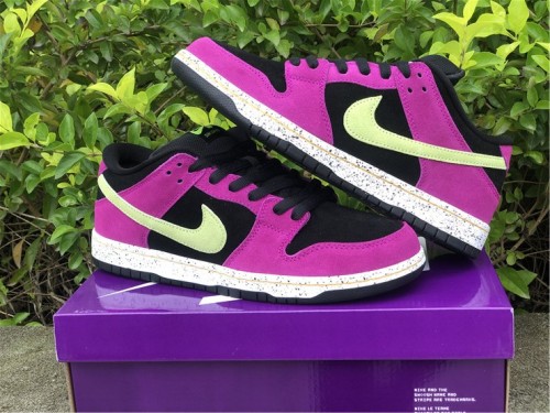  from Arrenfashion Nike SB Dunk Low “Red Plum” 6817 501