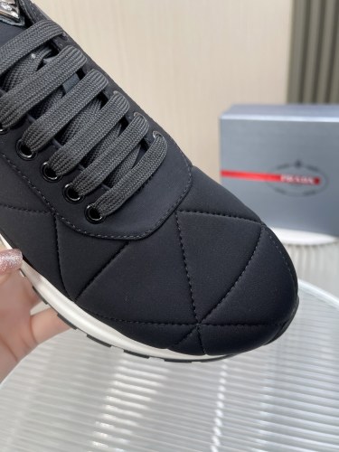 Men P*rada Top Sneaker （ Arrenfashion ）