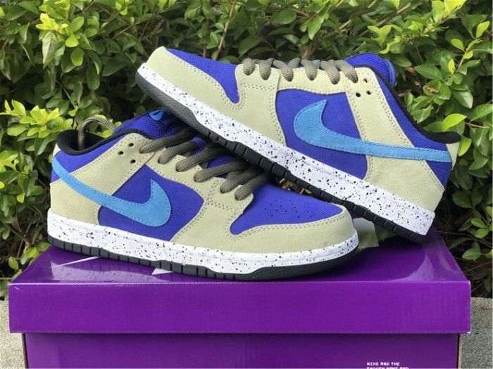  from Arrenfashion Nike SB Dunk Low “Celadon” BQ6817-301