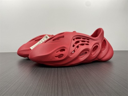  Arrenfashion  Arrenfashion Yeezy Foam Runner CW3355