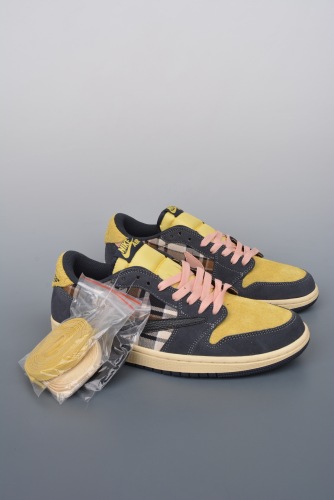  Arrenfashion Travis Scott x Air Jordan 1 Low Reverse Mocha