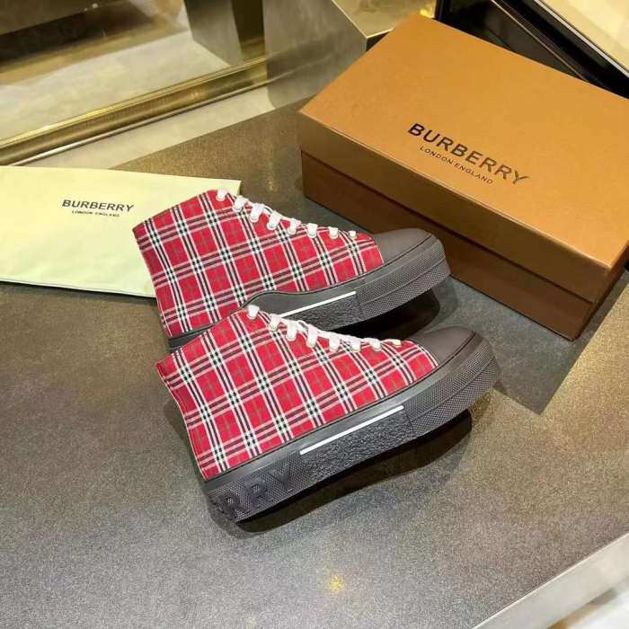 Men Women B*rberry Sneaker （Arrenfashion）
