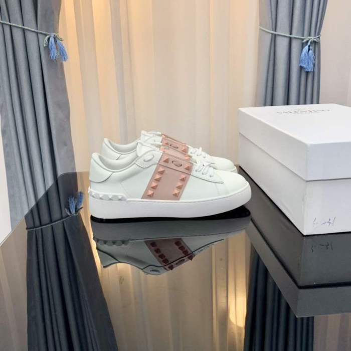 Women Men V*alentino Sneakers ( Arrenfashion)