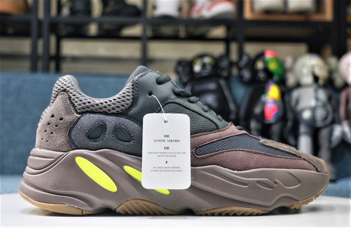  Arrenfashion  Arrenfashion Yeezy Boost 700 “Mauve”