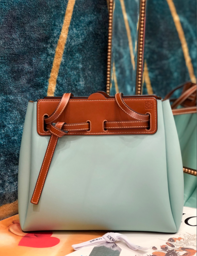  Arrenfashion L*oewe Top Bag 24x17x6.5cm
