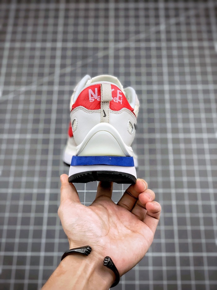 Sacai+Nike vaporwaffle sesame void (Arrenfashion)