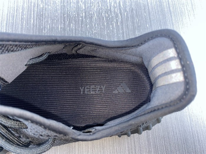  Arrenfashion  Arrenfashion Yeezy Boost 350 V2 Onyx HQ4540