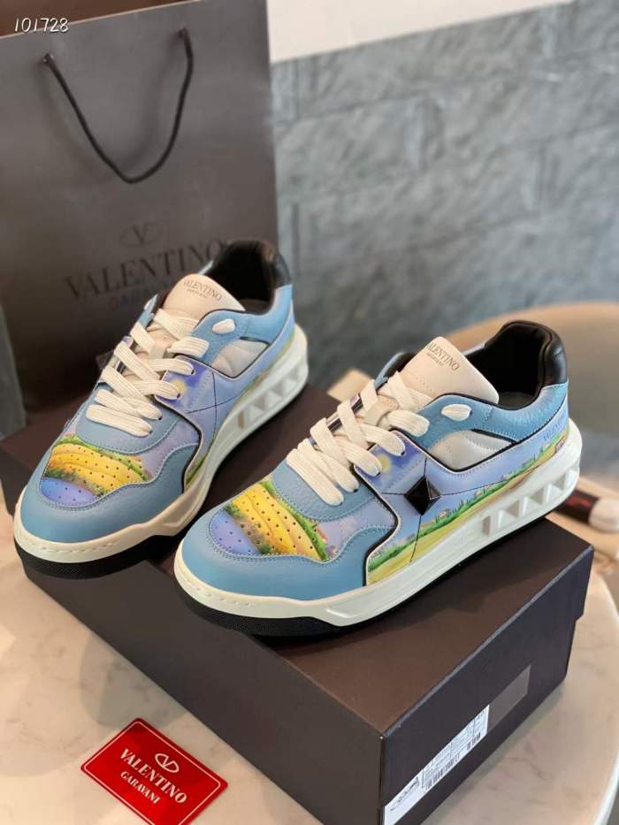  Arrenfashion Women Men V*alentino Sneakers ( Arrenfashion)