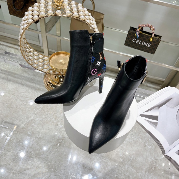 Women L*ouis V*uitton Top Boots ( Arrenfashion)