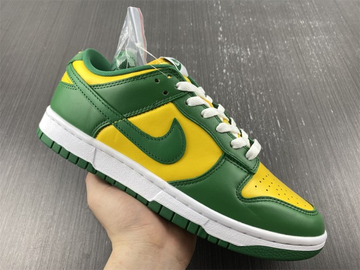  from Arrenfashion Nike Dunk SB Low SP Brazil CU1727-700