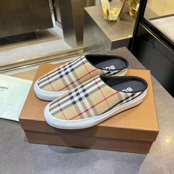Men Women B*rberry Sneaker （Arrenfashion）