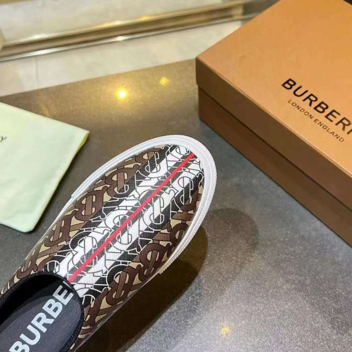Men Women B*rberry Sneaker （Arrenfashion）