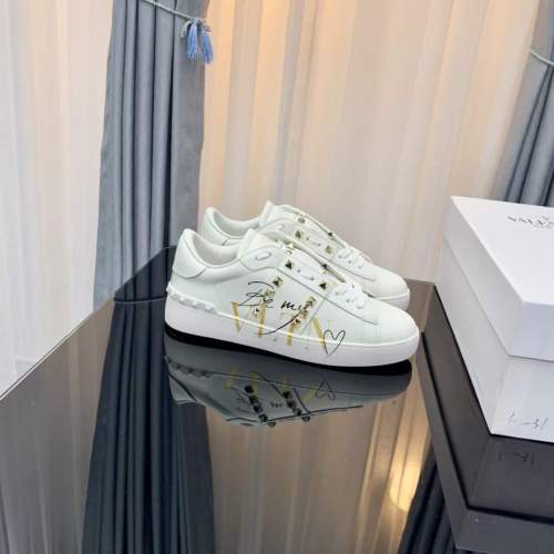 Women Men V*alentino Sneakers ( Arrenfashion)