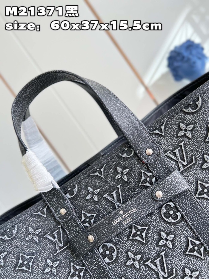 L*ouis V*uitton tote journey m21371 Top Bag (Arrenfashion)