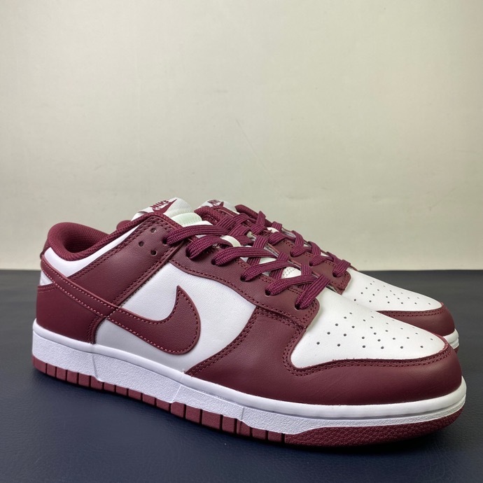  from Arrenfashion Nike SB Dunk Low Bordeaux red