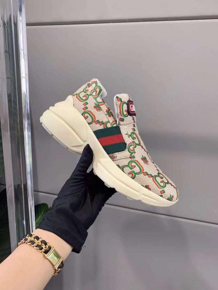Men Women G*ucci Sneakers ( Arrenfashion)