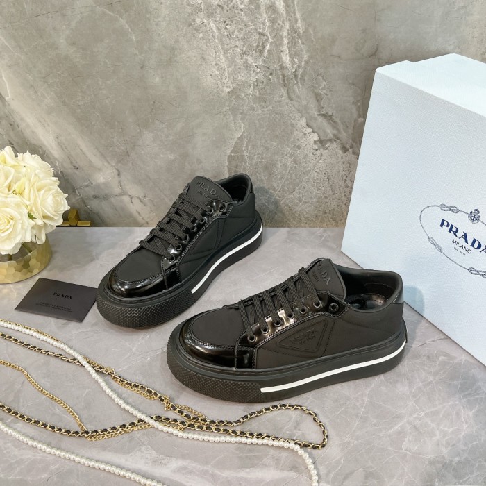 Men Women P*rada Top Sneaker （ Arrenfashion ）