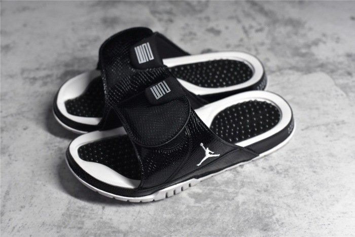 Nike Air Jordan 11 Slippers (Arrenfashion)