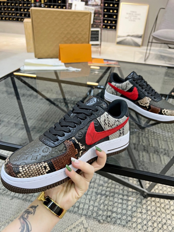 Men Women L*ouis V*uitton x NIKE Sneakers ( Arrenfashion)