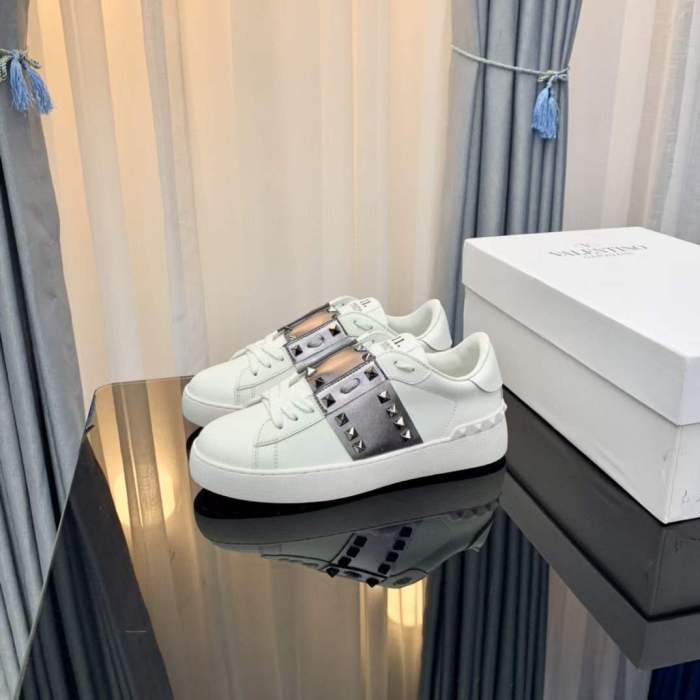 Women Men V*alentino Sneakers ( Arrenfashion)