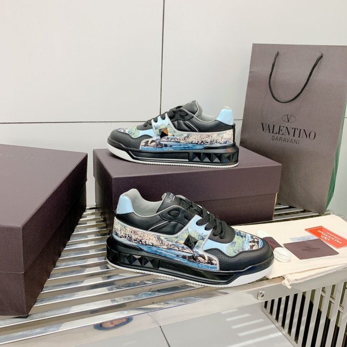  Arrenfashion Men Women 𝑉*𝐴𝐿𝐸𝑁𝑇𝐼𝑁𝑂 Top Sneakers