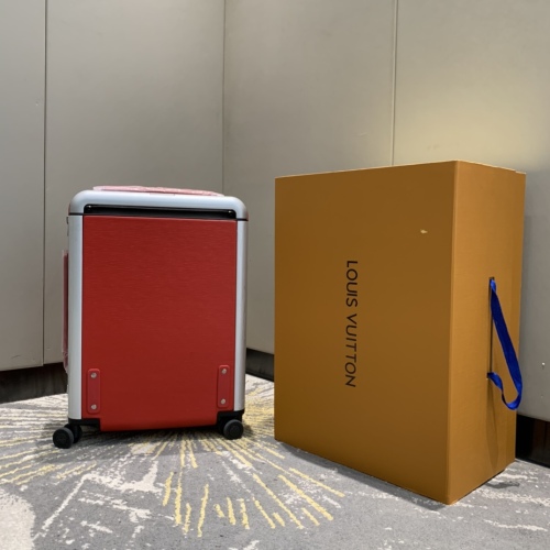 L*ouis V*uitton Luggage (Arrenfashion)