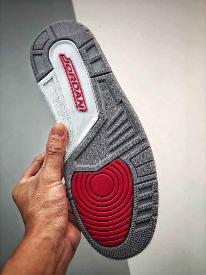 NIKE Air Jordan 3 (Arrenfashion)