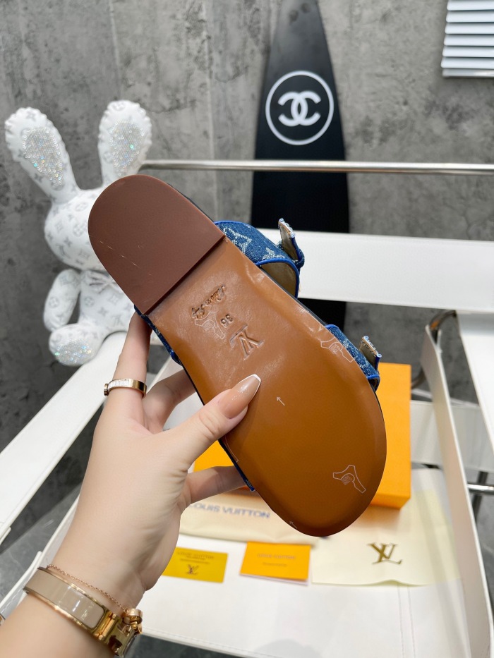 Women L*ouis V*uitton Top Slippers (Arrenfashion)