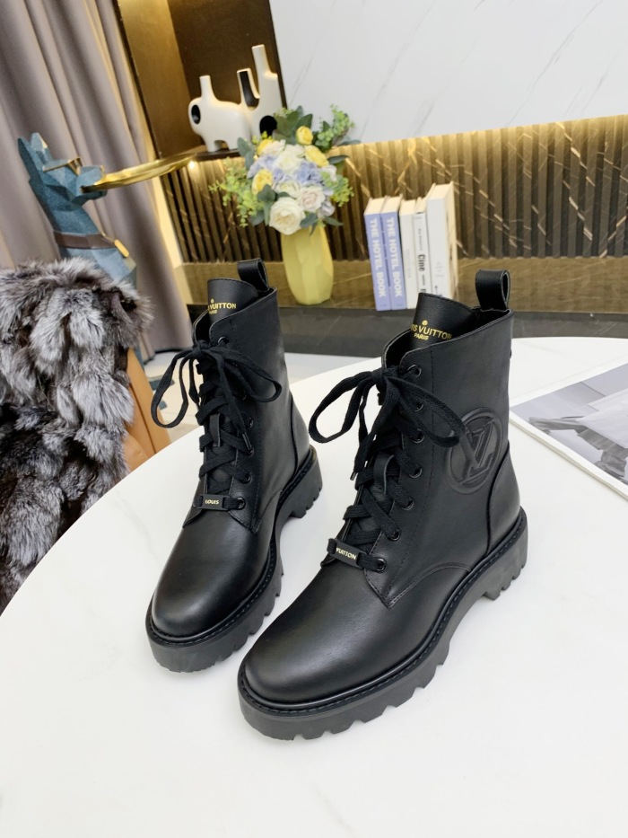 Women L*ouis V*uitton Top Boots ( Arrenfashion)