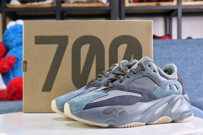  Arrenfashion  Arrenfashion Yeezy Boost 700 Teal Blue