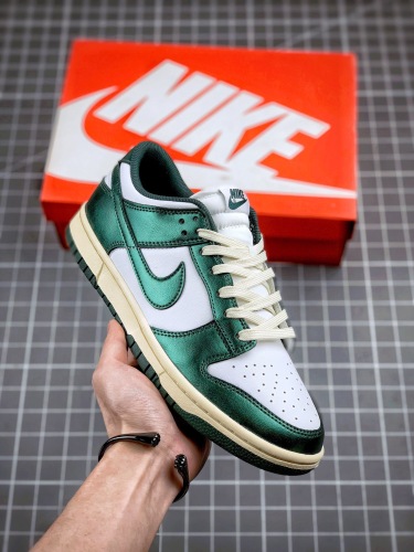  from Arrenfashion NIKE dunk low vintage green