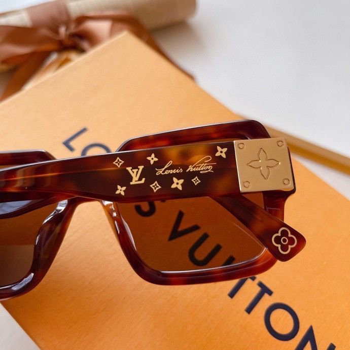 Arrenfashion Top Quality L*ouis V*uitton Glasses