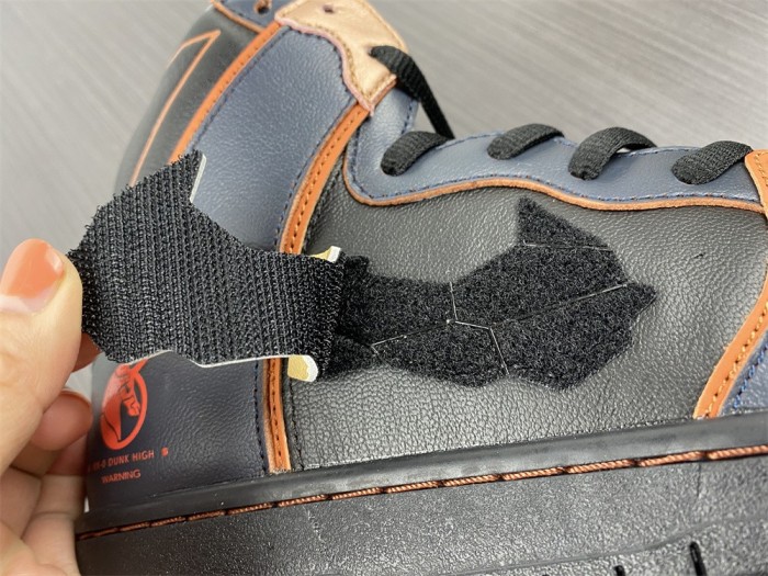  from Arrenfashion Gundam x Nike SB Dunk High DH7717-400
