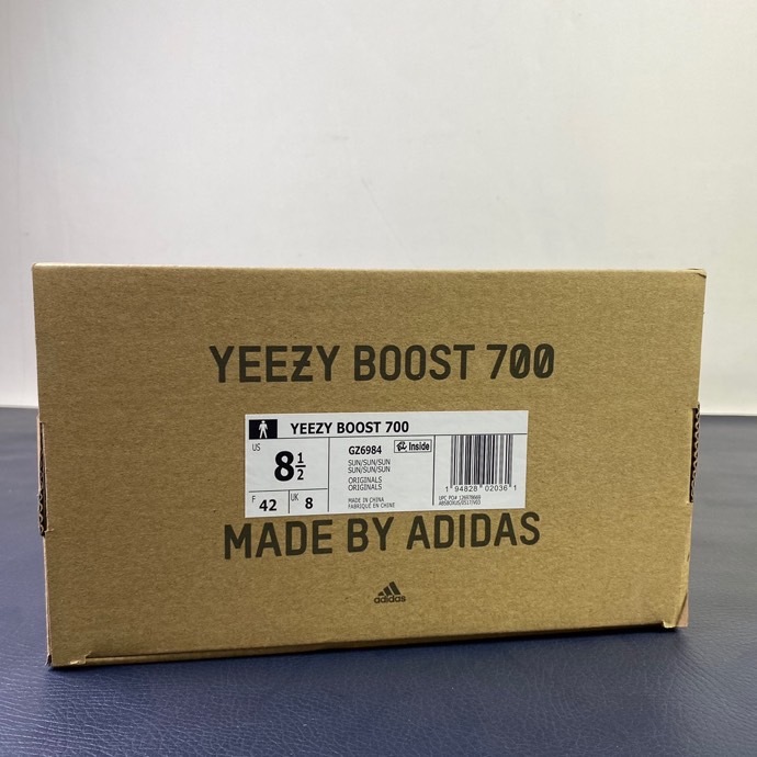  Arrenfashion  Arrenfashion Yeezy Boost 700 Sun GZ6984