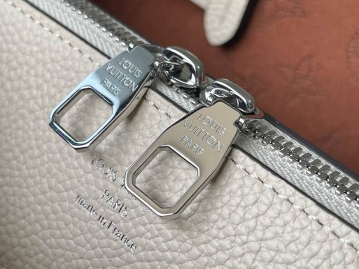  Arrenfashion L*ouis V*uitton Bag Top Quality 32*23*13CM
