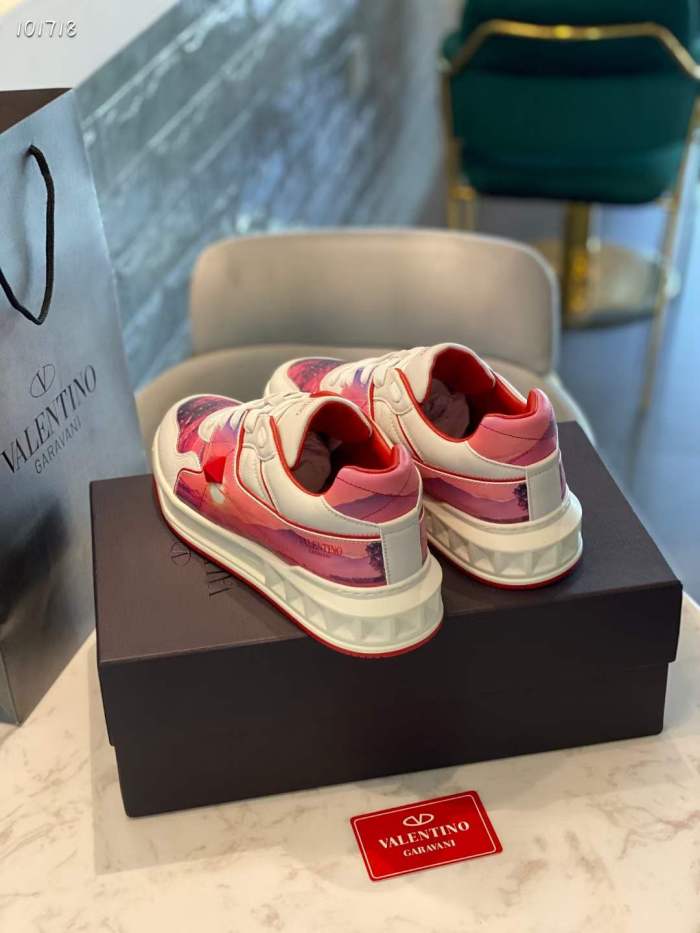  Arrenfashion Women Men V*alentino Sneakers ( Arrenfashion)