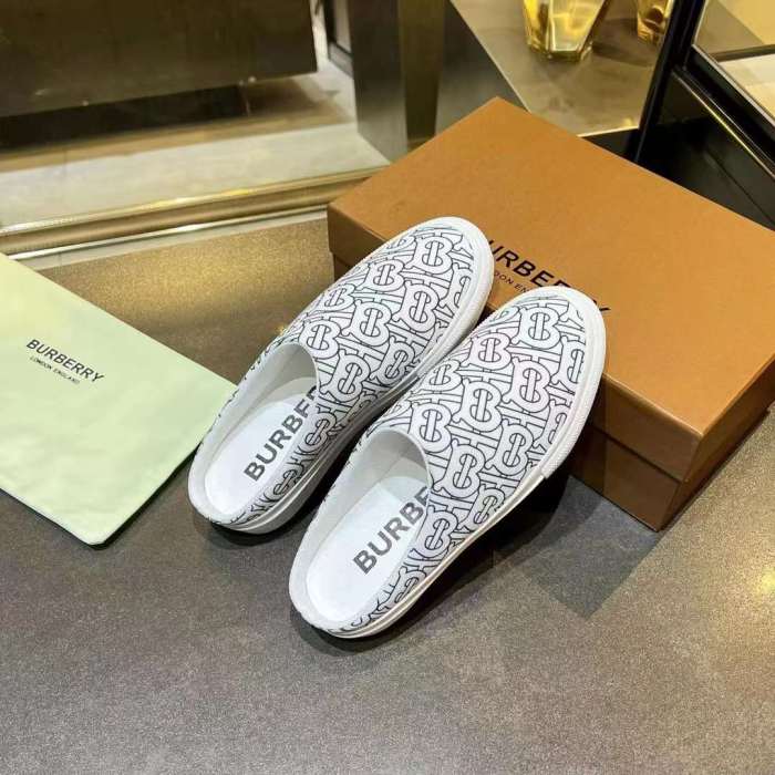 Men Women B*rberry Sneaker （Arrenfashion）