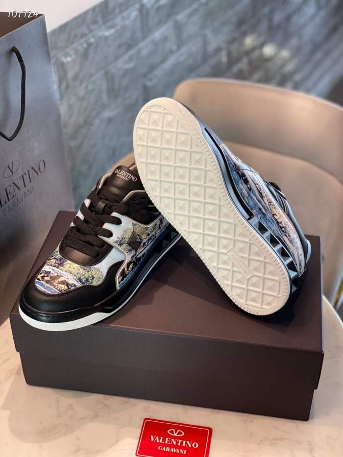  Arrenfashion Women Men V*alentino Sneakers ( Arrenfashion)