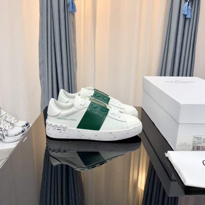 Women Men V*alentino Sneakers ( Arrenfashion)