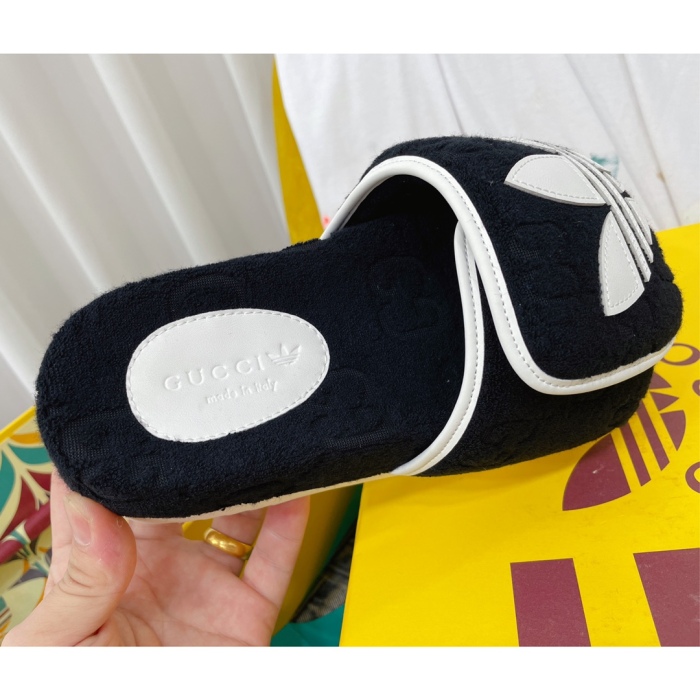  Arrenfashion Men Women G*ucci A*didas Slippers (Arrenfashion)