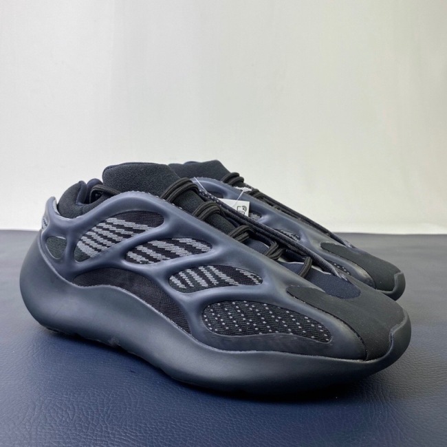 Arrenfashion Arrenfashion Yeezy Boost 700 V3 Alvah H67799