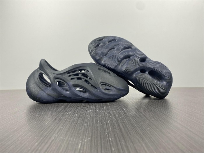  Arrenfashion  Arrenfashion Kids Yeezy Foam Runner GX8506